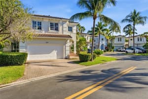 3135 NE 211th St, Aventura, FL 33180, - MLS#A11936554