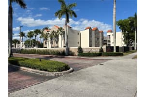 6155 Nw 186th St 305, Hialeah