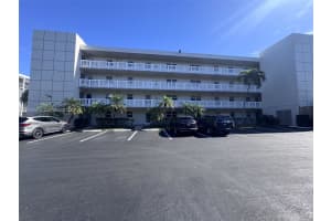 1025 SE 3rd Ave APT 102, Dania Beach, FL 33004, - MLS#A11936579
