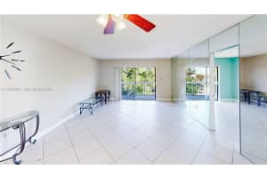 1300 Sw 122nd Ave 419b-2 Miami, FL 33184 - MLS#A11936598