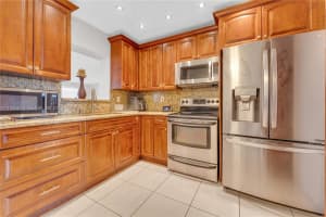 3738 Nw 207th Dr Miami Gardens, FL 33055 - MLS#A11936613