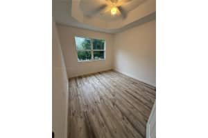 2415 Ne 42nd Ave, Homestead