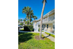 1335 Mainsail Dr UNIT 1315, Naples, FL 34114, Sold 01/23/26
