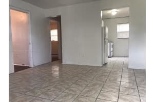 1948 NW 2nd Ct #5, Miami, FL 33136, - MLS#A11936705