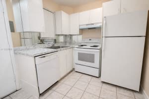 3522 NE 166th St APT 7, North Miami Beach, FL 33160, - MLS#A11936709