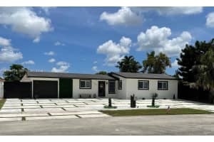 17831 NW 84th Ct, Hialeah, FL 33015, - MLS#A11936718