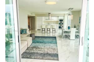 300 Sunny Isles Blvd, Sunny Isles Beach, FL 33160, Sold 06/10/26