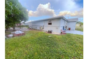 20500 Nw 28th Ave. B, Miami