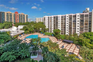 16919 N Bay Rd 620, Sunny Isles Beach
