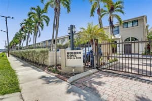 2676 NE 135th St, North Miami, FL 33181, - MLS#A11936788