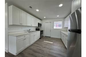 116 NW 2nd Ave b, Hallandale Beach, FL 33009, - MLS#A11936805