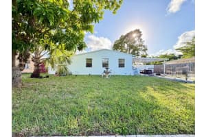 4500 SW 33rd Dr, West Park, FL 33023, - MLS#A11936808