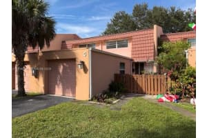 8605 NW 35th Ct APT G, Coral Springs, FL 33065, - MLS#A11936815