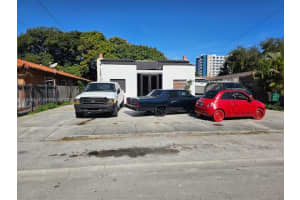 1829 Nw 5th St Miami, FL 33125 - MLS#A11936821