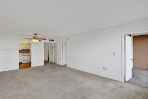 1200 St Charles Pl APT 413, Pembroke Pines, FL 33026, - MLS#A11936837