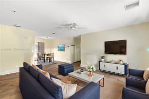 2135 79th Ct, Vero Beach, FL 32966, - MLS#A11936853