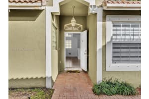 4147 Sapphire Ter Weston, FL 33331 - MLS#A11936870