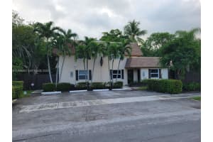 1300 Nw 4th Ave B Fort Lauderdale, FL 33311 - Off Market