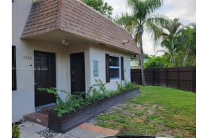 1300 Nw 4th Ave B Fort Lauderdale, FL 33311 - Off Market