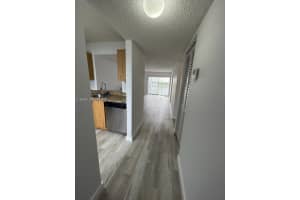 8600 N Sherman Cir 406, Miramar