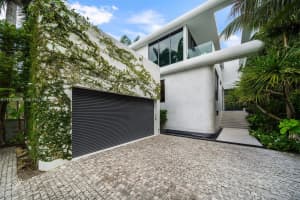 503 E Dilido Dr Miami Beach, FL 33139 - MLS#A11936964