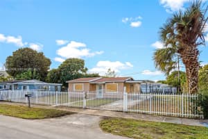 20520 NW 21st Ave, Miami Gardens, FL 33056, - MLS#A11936968
