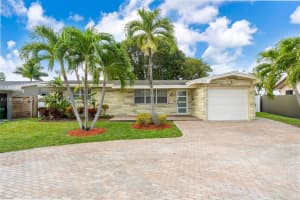 1160 Nw 86th Ter Pembroke Pines, FL 33024 - MLS#A11936990