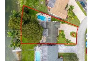 1160 Nw 86th Ter Pembroke Pines, FL 33024 - MLS#A11936990