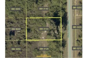 426 Paulcrest Ave Lehigh Acres, FL 33974 - MLS#A11937004