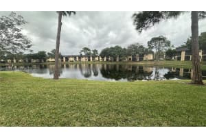 145 Nw 93rd Ave 101, Pembroke Pines