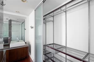 1040 Biscayne Blvd APT 4108, Miami, FL 33132, - MLS#A11937023