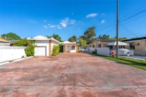 2007 Sw 60th Ave, Miami