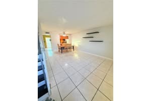 2162 W 60th St, Hialeah, FL 33016, - MLS#A11937080