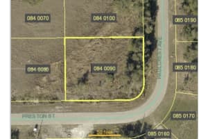 432 Paulcrest Ave Lehigh Acres, FL 33974 - MLS#A11937102