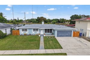 321 Nw 201st St Miami Gardens, FL 33169 - MLS#A11937132