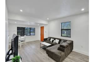 905 SW 22nd St, Fort Lauderdale, FL 33315, - MLS#A11937174