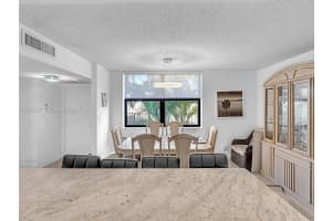 20401 Ne 30th Ave 310-8 Aventura, FL 33180 - MLS#A11937207