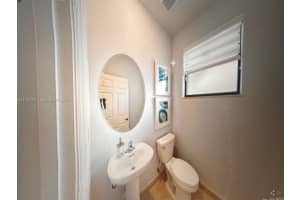 MLS# A11937214, Homestead, Florida 33032