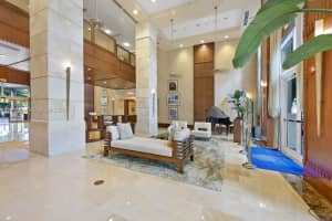 19501 W Country Club Dr APT 2206, Aventura, FL 33180, - MLS#A11937234