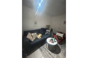 1045 N Andrews Ave 4 Fort Lauderdale, FL 33311 Sold 02/01/26