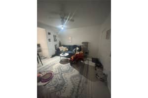 1045 N Andrews Ave 4 Fort Lauderdale, FL 33311 Sold 02/01/26