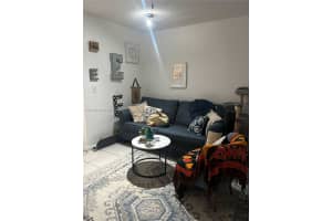 1045 N Andrews Ave 4 Fort Lauderdale, FL 33311 Sold 02/01/26