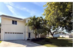 9750 Sw 219th St, Cutler Bay