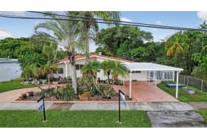 2500 NE 209th Terrace, Miami, FL 33180, - MLS#A11937273