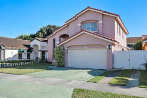 14256 Sw 92nd St, Miami