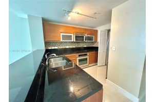 Vizcayne, 253 NE 2nd St APT 1504, Miami, FL 33132, - MLS#A11937301