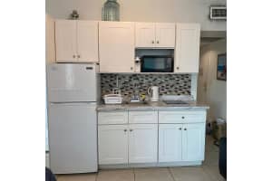 6345 Collins Ave APT 512, Miami Beach, FL 33141, - MLS#A11937303