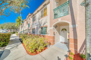 7785 Nw 22nd Ct 104 Pembroke Pines, FL 33024 - MLS#A11937325