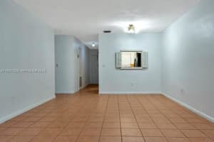 3033 NW 43rd Ave APT 109, Lauderdale Lakes, FL 33313, - MLS#A11937328