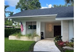 13000 Sw 69th Ct, Pinecrest